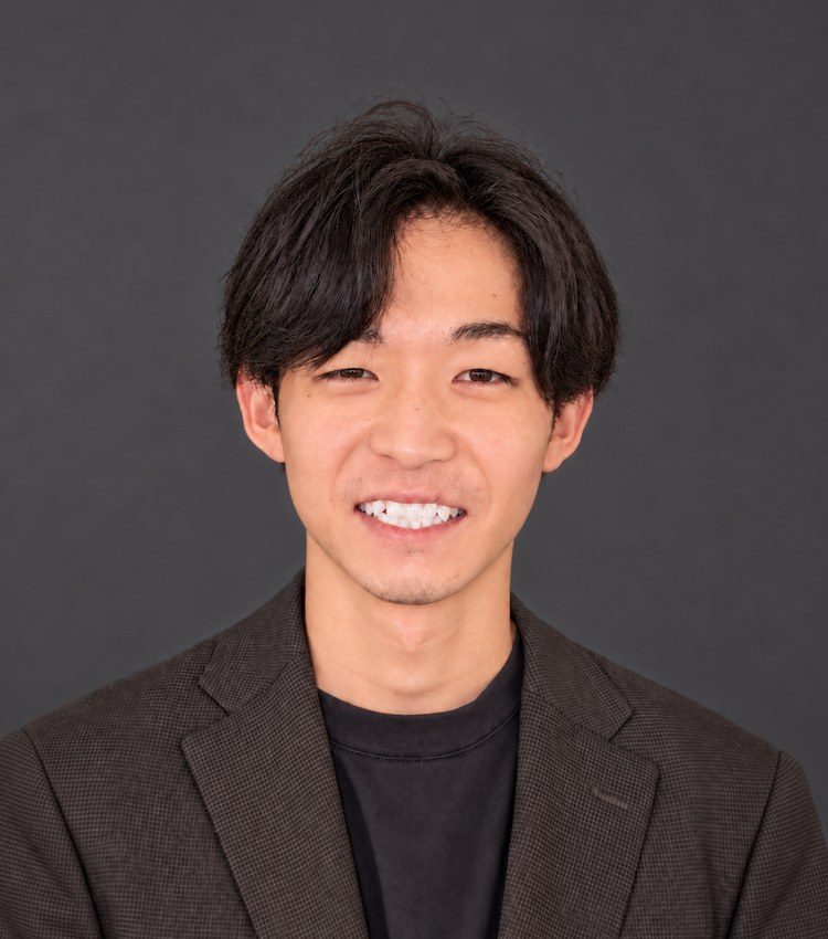 白岩春人